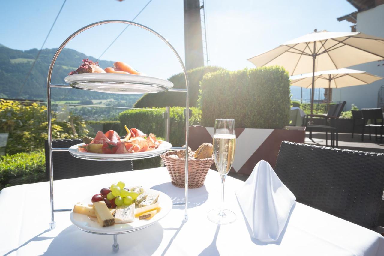 Hotel Kaiserhof Kitzbuehel, 4 Sterne Superior 외부 사진
